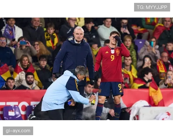 克鲁伊夫时代巴萨如何重塑西班牙足球：战术革命与未来蓝图